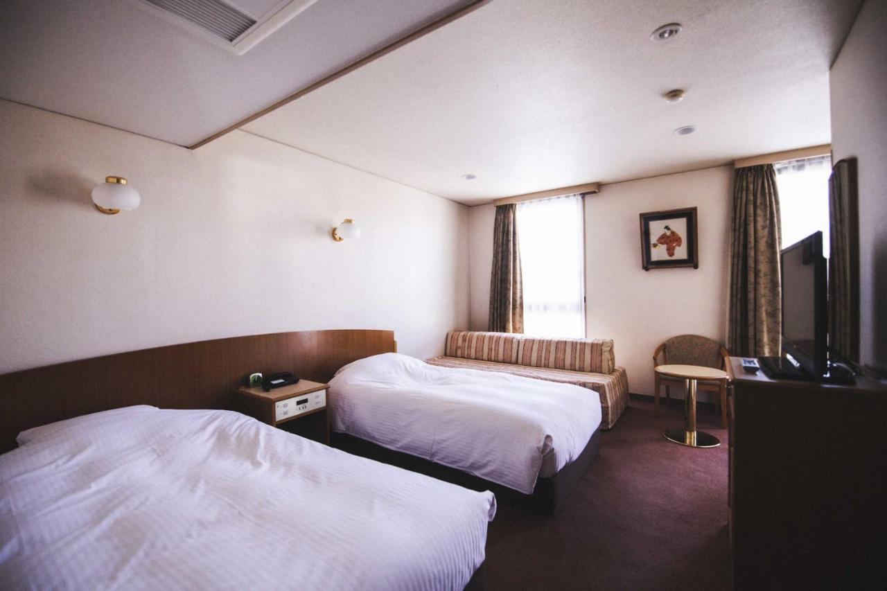Hotel Kajiwara Matsuyama  Exterior photo